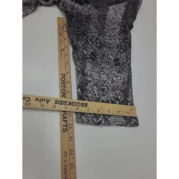 World Unity Sweater Women's Size 3X Pullover Lightweight Cow Skull - Picture 8 of 9